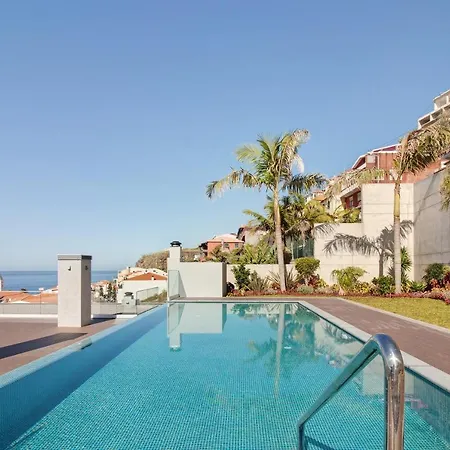 Sunset Bliss カマラ・デ・ロボス